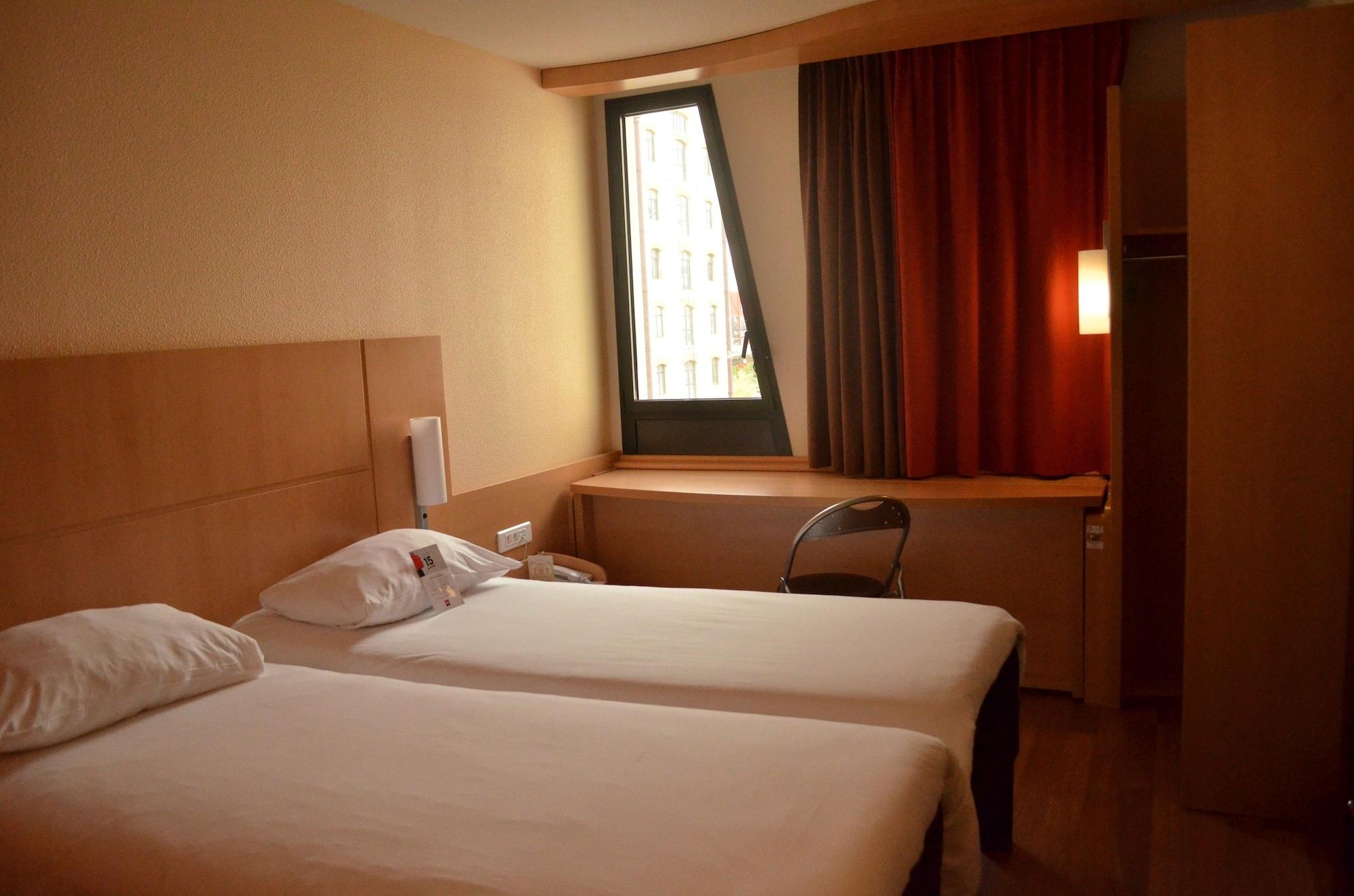 Ibis Centre Euromed