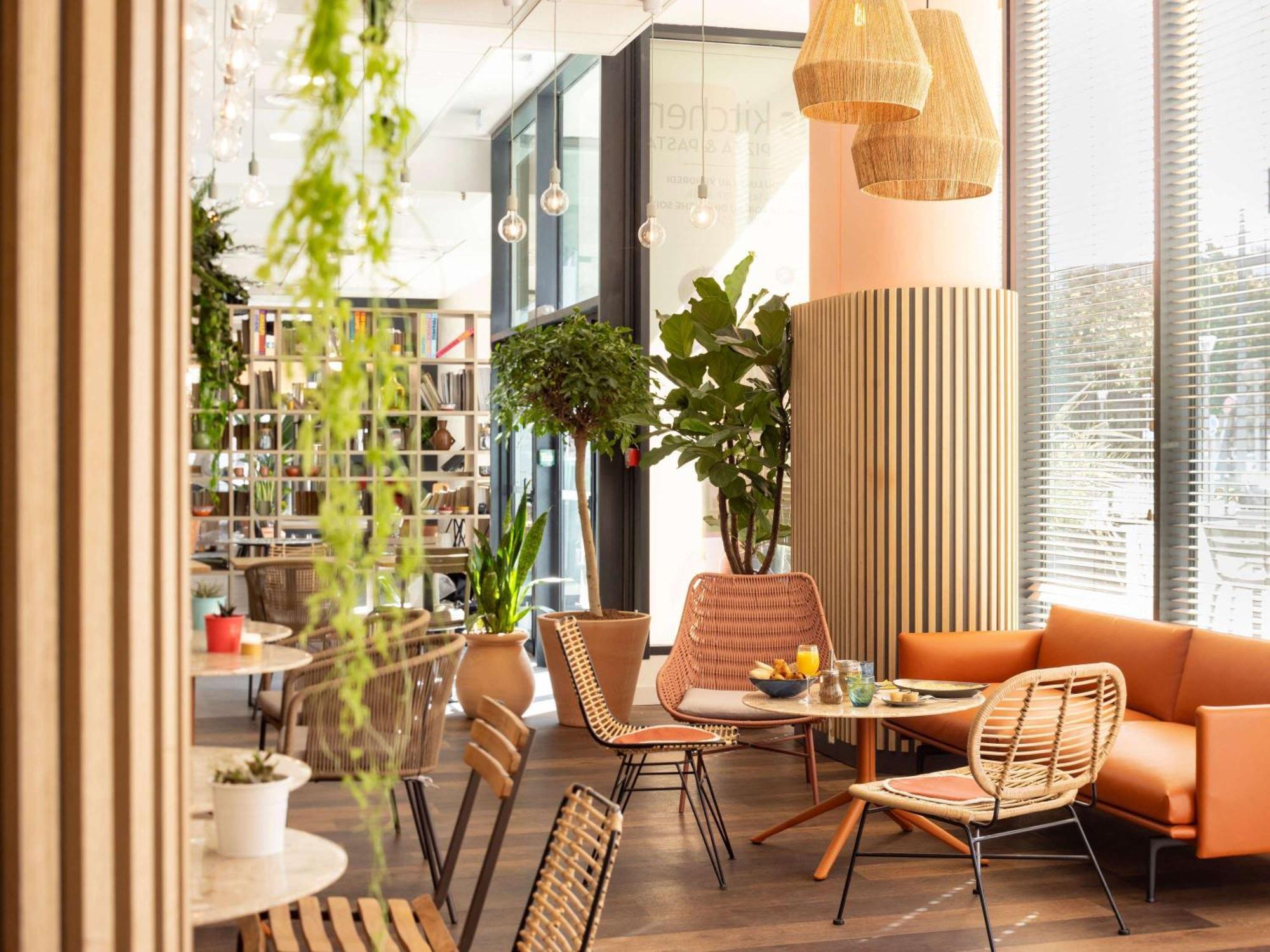 Ibis Centre Euromed Hotel